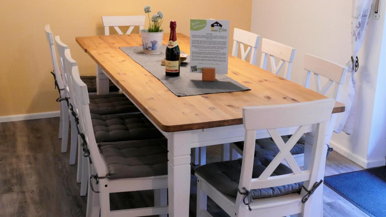Helles Ferienhaus Im Landhausstil Fuer Bis Zu 10 Personen Frielendorf Exteriör bild