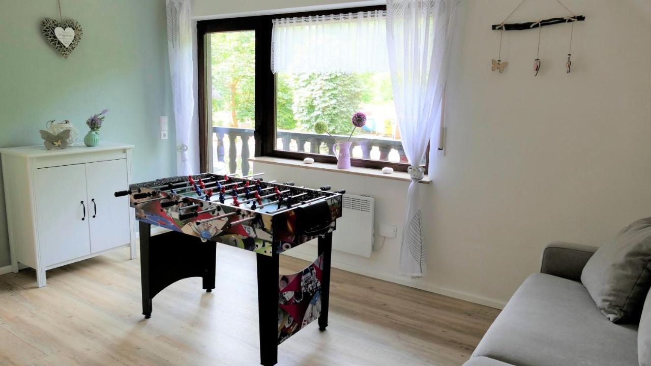 Helles Ferienhaus Im Landhausstil Fuer Bis Zu 10 Personen Frielendorf Exteriör bild